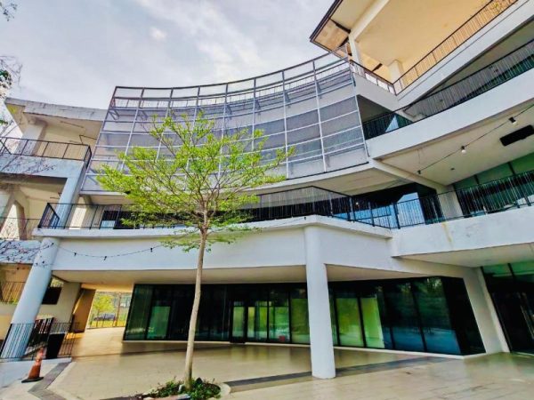 3-Storey-Building-for-rent-in-Cyberjaya-Malaysia-600x450-1