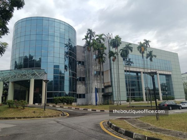 Kuala-Lumpur-En-Bloc-Building-for-Education-Campus-Office-600x450-1