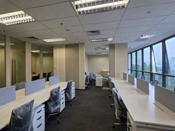 Kuala-Lumpur-Fully-Furnished-Office-for-Rent-in-Union-Tower-600x450-1