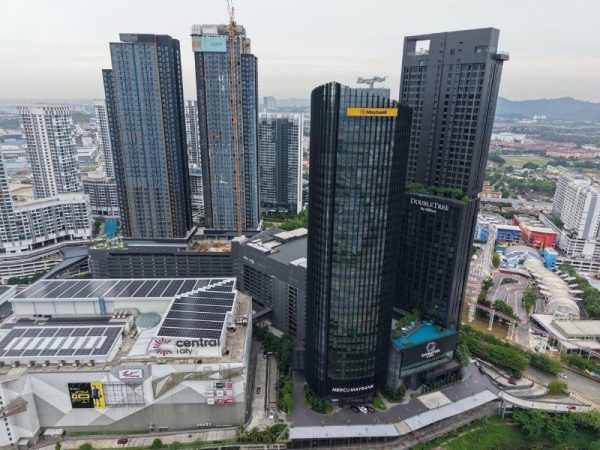 Mercu-Maybank-i-City-Finance-Avenue-Shah-Alam-Office-Rent-600x450-1