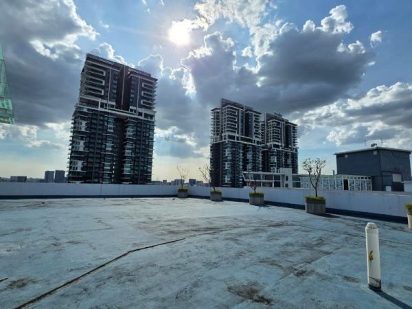Rooftop-Commercial-Space-For-Rent-in-Kuala-Lumpur-600x450-1