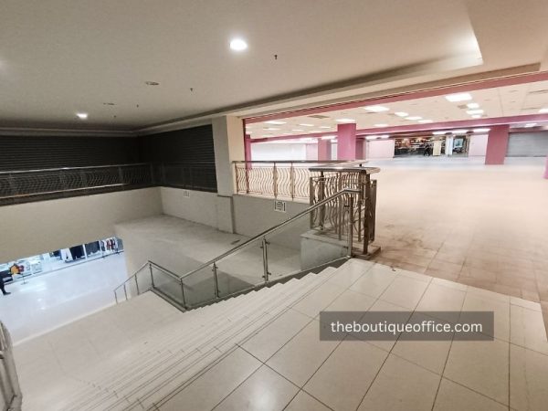 Selangor-Seri-Kembangan-Large-Retail-Space-for-Rent-600x450-1