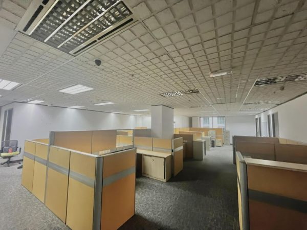 Etiqa-Twins-Office-for-Rent-in-KLCC-Kuala-Lumpur-Malaysia-600x450-1