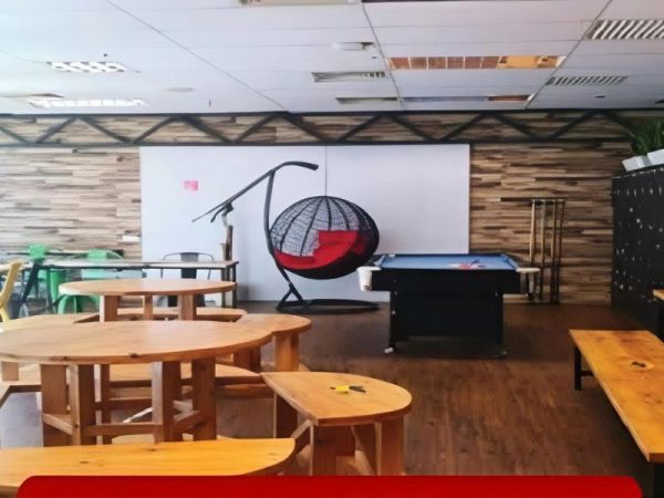 Fitted-Office-for-Rent-in-Kuala-Lumpur-Menara-Worldwide-600x450-1