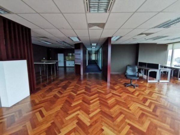 Menara-Citibank-Office-for-Rent-Kuala-Lumpur-Malaysia-600x450-1